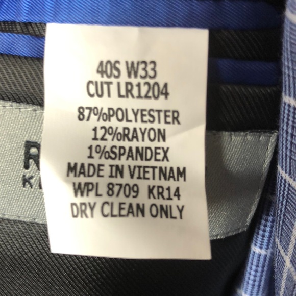 « SOLD »Kenneth Cole, Gray Shark skin suit. - Picture 5 of 8